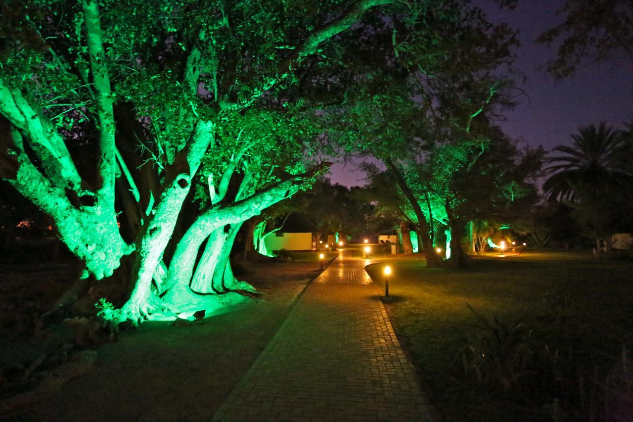 La Rochelle Lodge โอเคาเควโย ภายนอก รูปภาพ