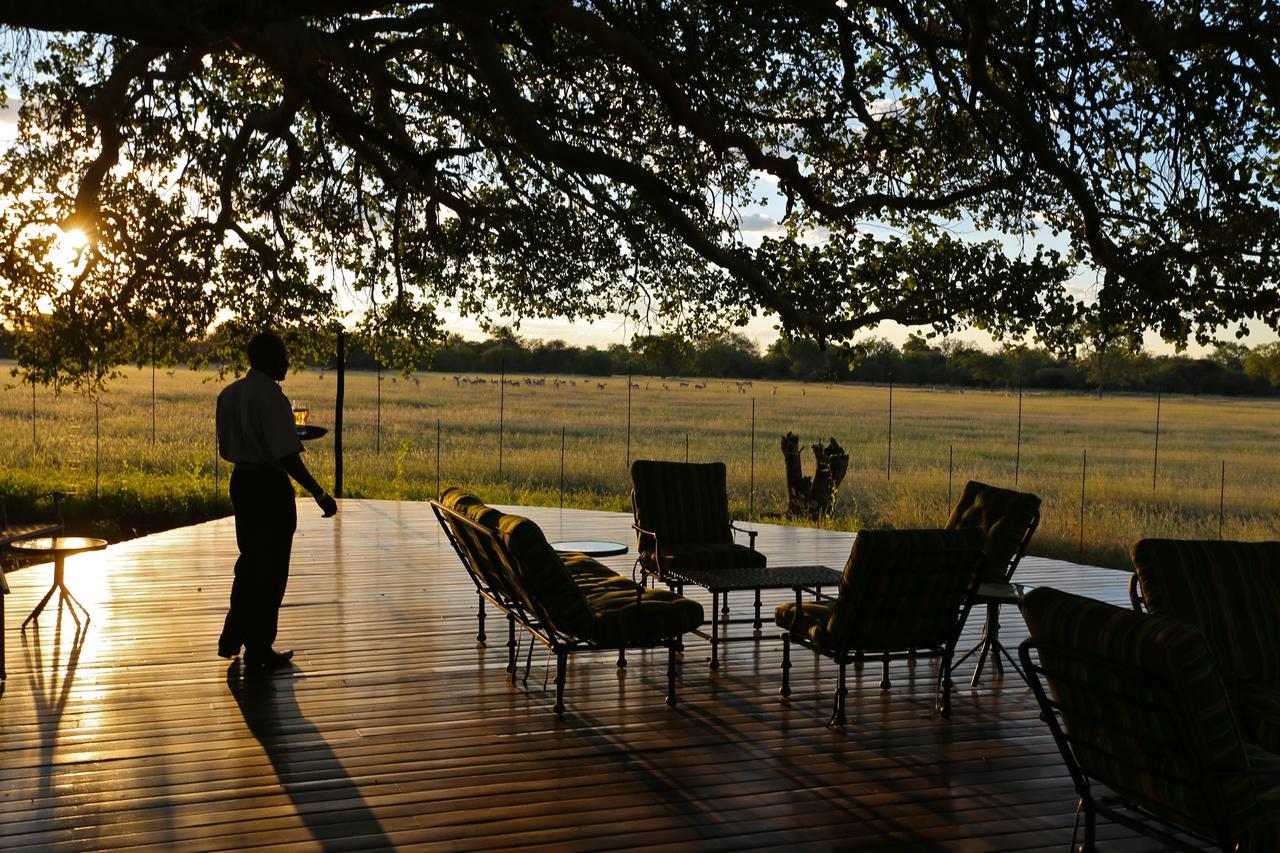 La Rochelle Lodge โอเคาเควโย ภายนอก รูปภาพ